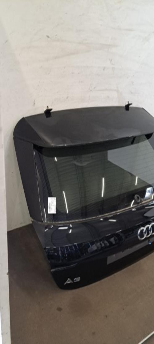 Image Malle/Hayon arriere - AUDI A3 4