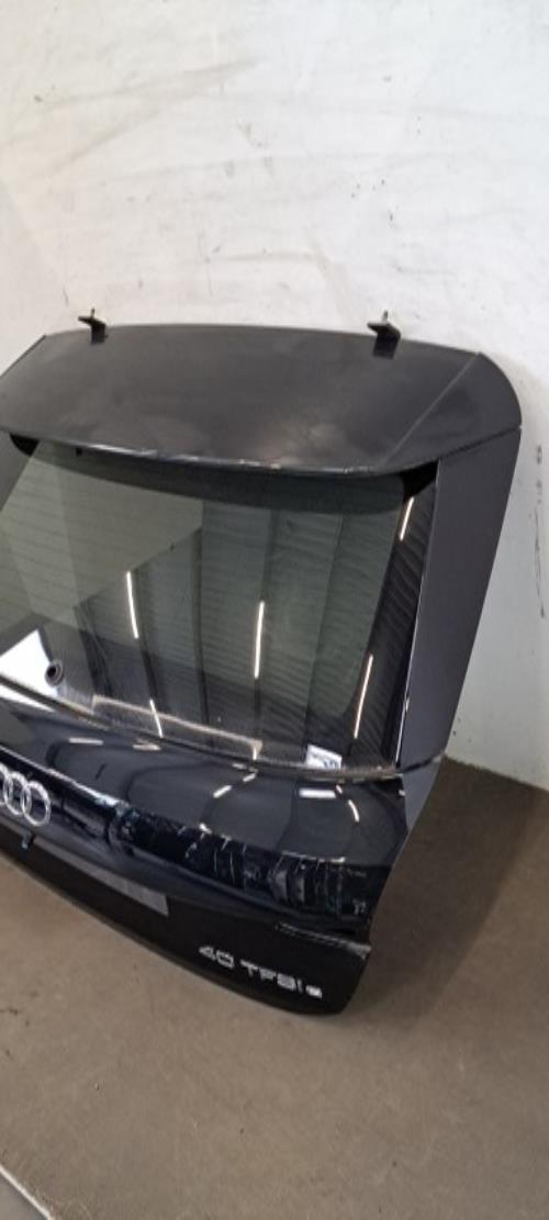 Image Malle/Hayon arriere - AUDI A3 4