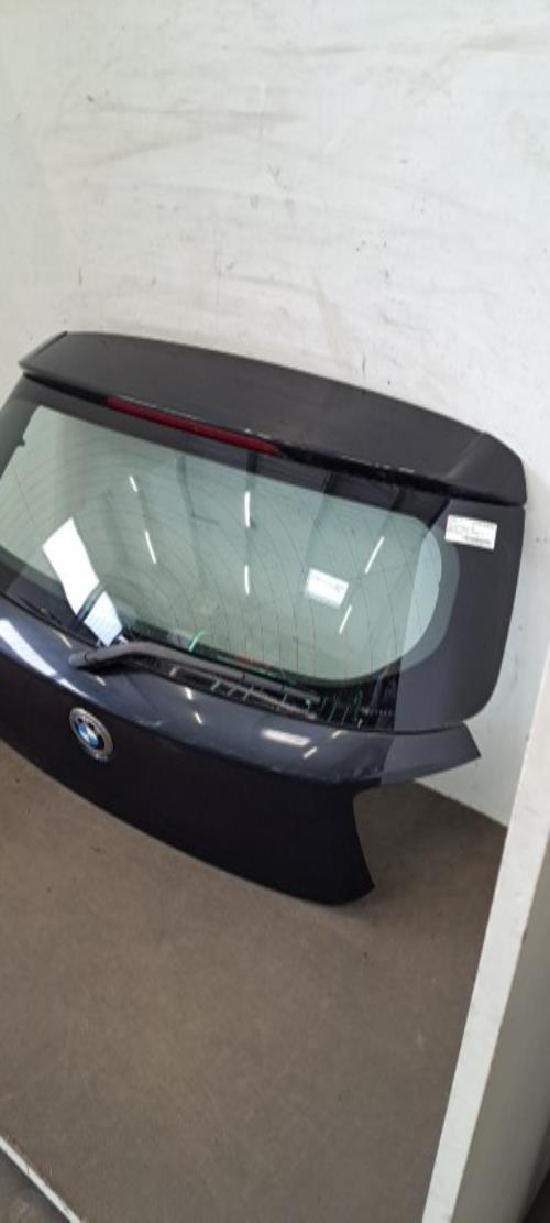 Image Malle/Hayon arriere - BMW SERIE 1 F21