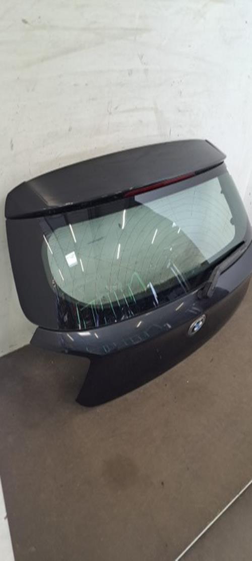 Image Malle/Hayon arriere - BMW SERIE 1 F21