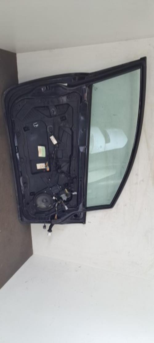 Image Porte avant gauche - FORD FIESTA 6