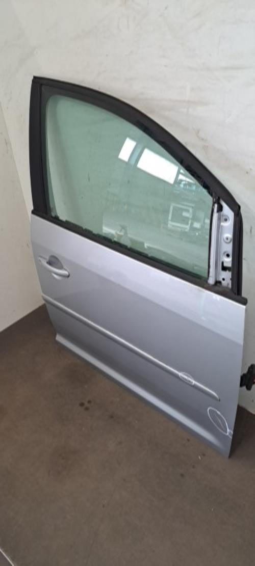Image Porte avant droit - VOLKSWAGEN TOURAN 2