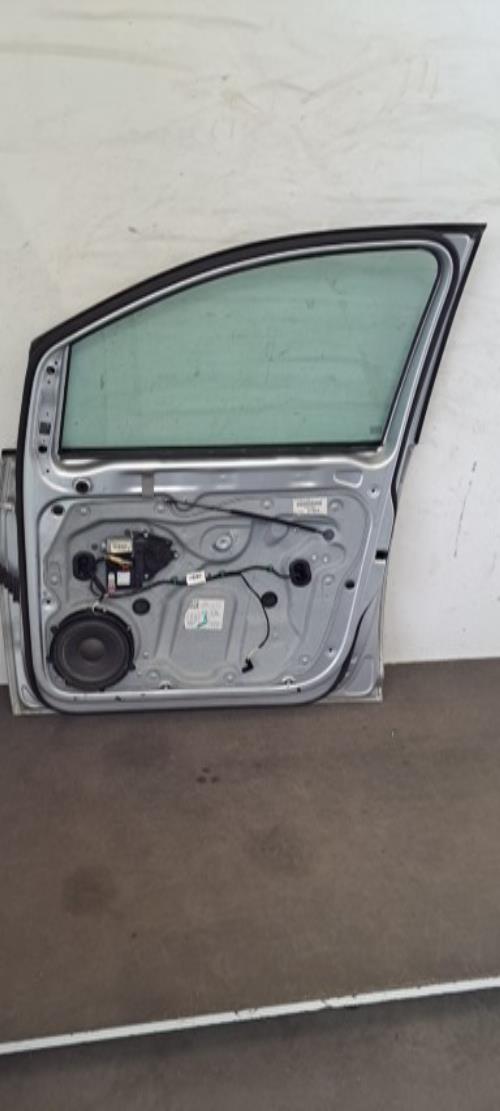 Image Porte avant droit - VOLKSWAGEN TOURAN 2