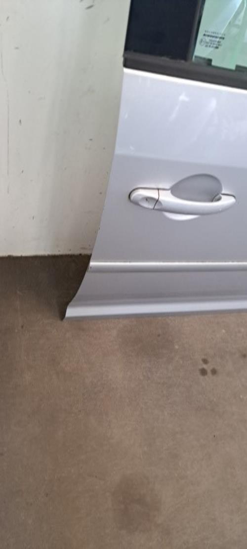 Image Porte avant droit - VOLKSWAGEN TOURAN 2