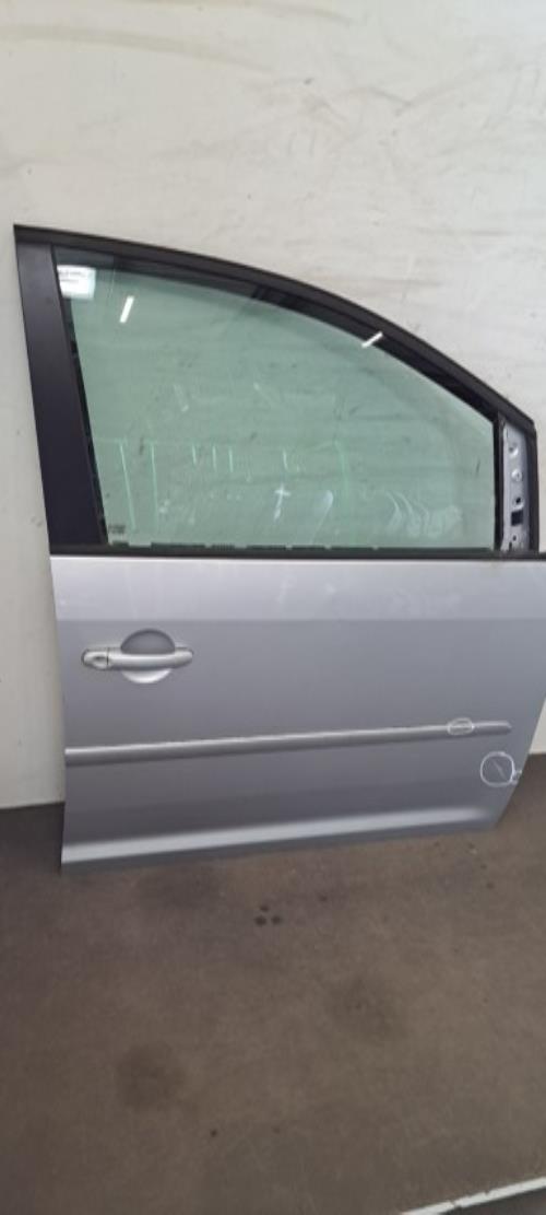 Image Porte avant droit - VOLKSWAGEN TOURAN 2