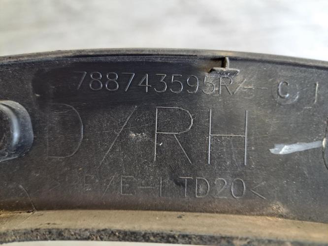 Image Extension d'aile arriere droit - RENAULT KADJAR