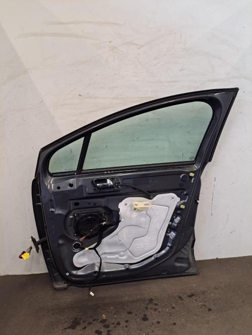 Image Porte avant droit - PEUGEOT 5008 1