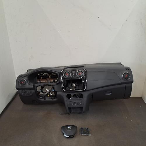 Image Tableau de bord - DACIA SANDERO 2