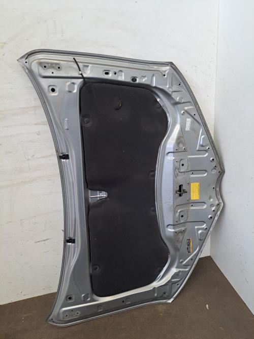 Image Capot - TOYOTA AURIS 2