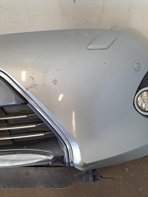 Image Pare choc avant - TOYOTA AURIS 2