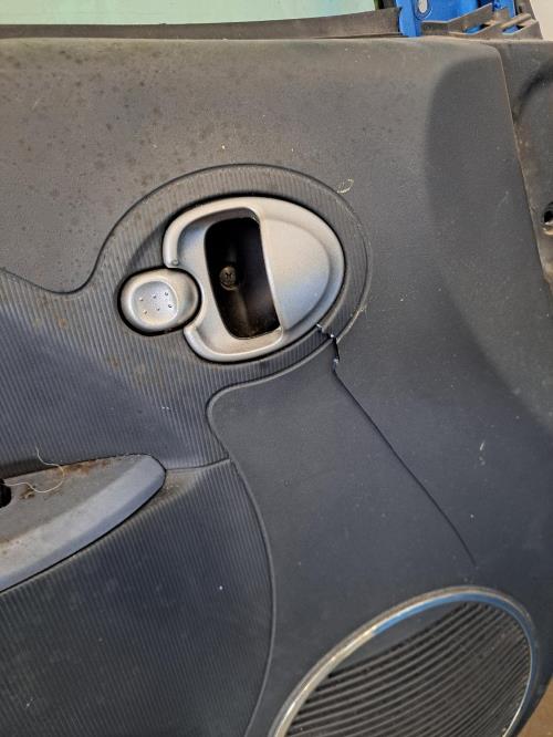 Image Porte avant gauche - PEUGEOT ION