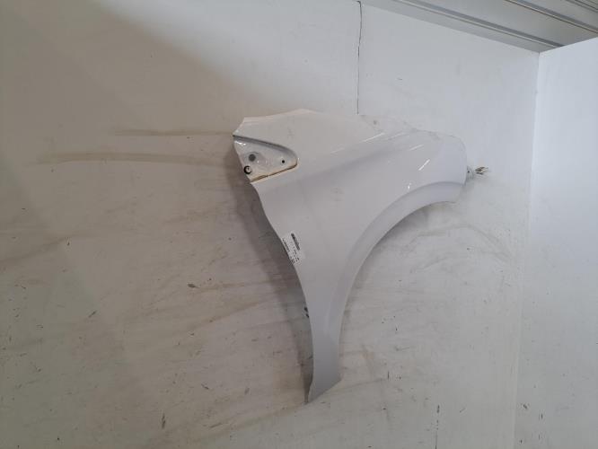 Image Aile avant droit - PEUGEOT 208 1