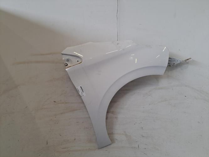 Image Aile avant droit - PEUGEOT 208 1