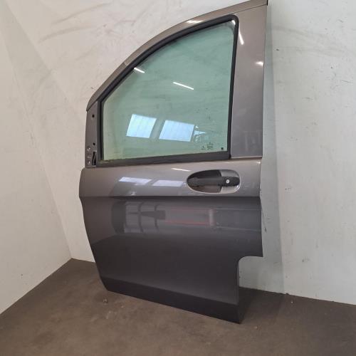 Image Porte avant gauche - MERCEDES VITO 447