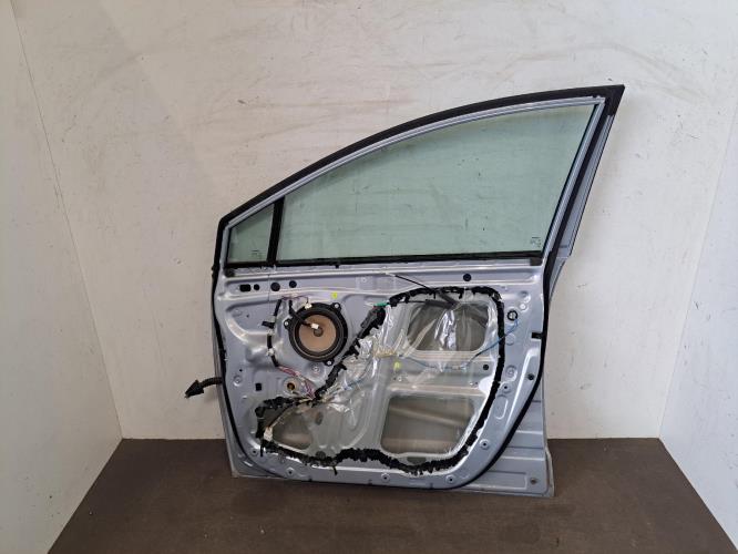 Image Porte avant droit - TOYOTA COROLLA VERSO 2