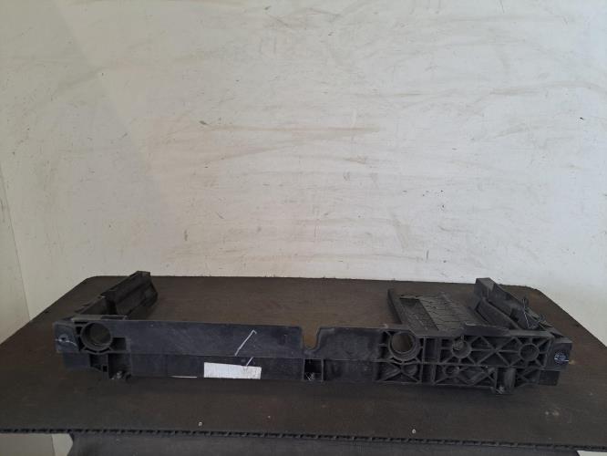 Image Armature avant, Masque avant - FORD KA+