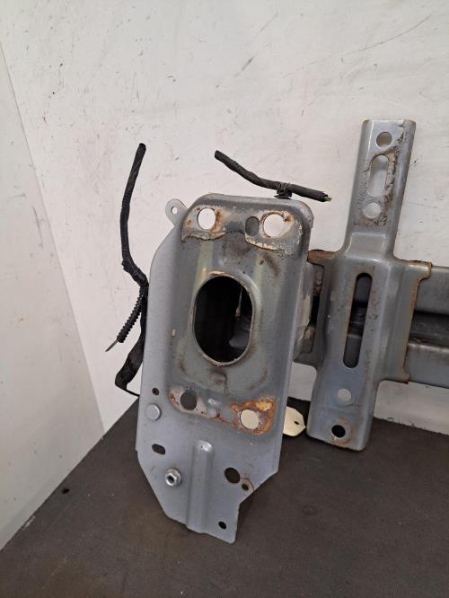 Image Renfort pare choc avant (traverse) - FORD KA+