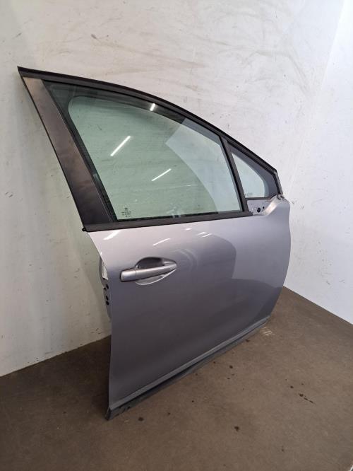 Image Porte avant droit - PEUGEOT 2008 1