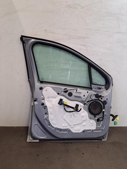 Image Porte avant gauche - PEUGEOT 2008 1