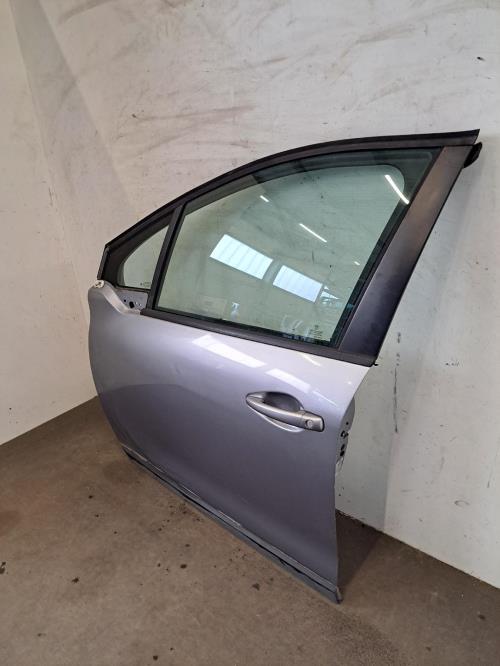 Image Porte avant gauche - PEUGEOT 2008 1