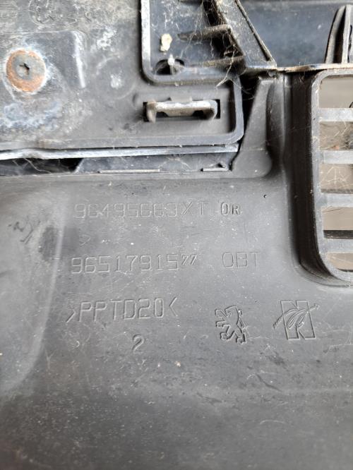 Image Calandre - PEUGEOT 206