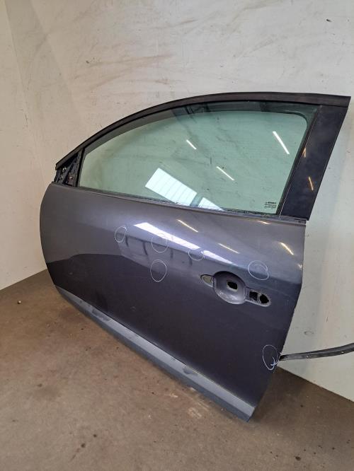 Image Porte avant gauche - RENAULT MEGANE 3