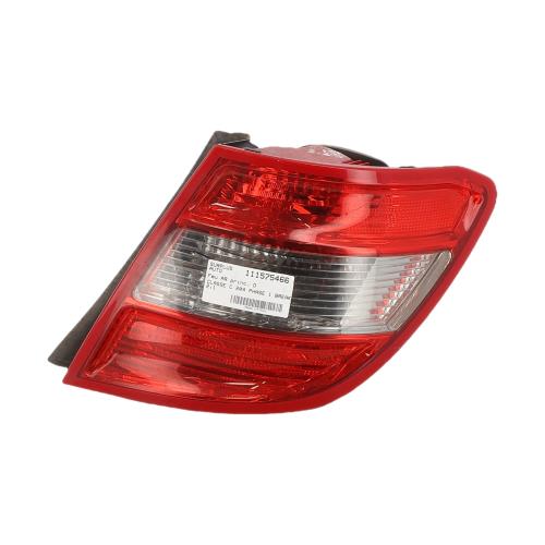 Image Feu arriere principal droit (feux) - MERCEDES CLASSE C 204