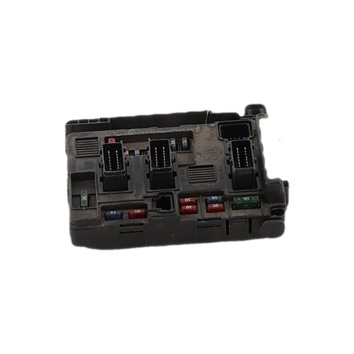 Image Boitier servitude moteur (BSM) - PEUGEOT 206