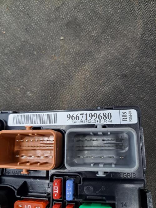 Image Boitier servitude moteur (BSM) - CITROEN C3 PICASSO