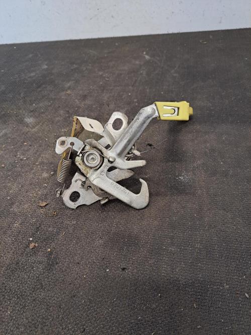 Image Serrure de capot - CITROEN C3 PICASSO