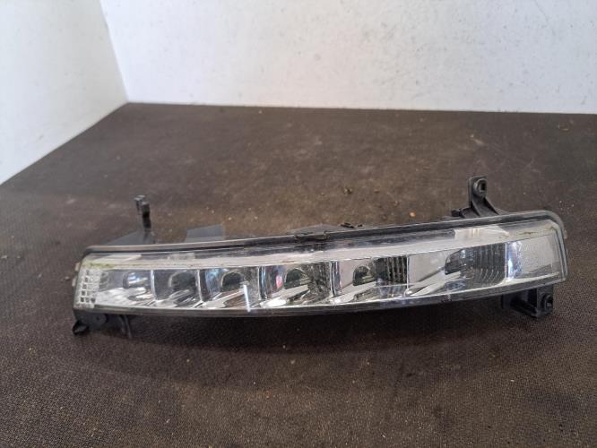 Image Feu diurne avant droit - CITROEN C4 GRAND PICASSO 1