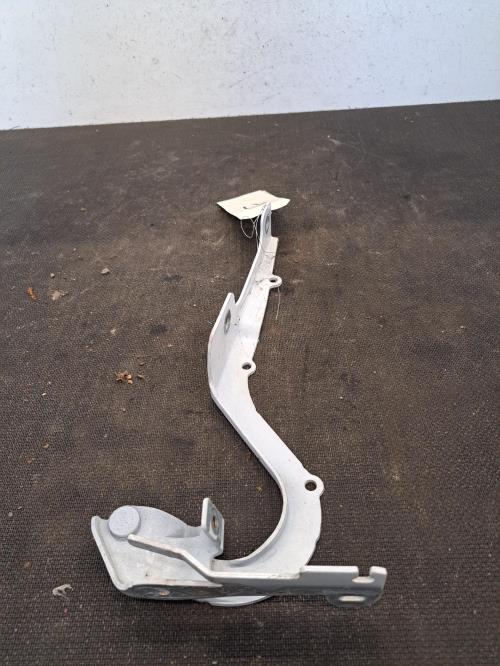 Image Charniere de capot - PEUGEOT 2008 1