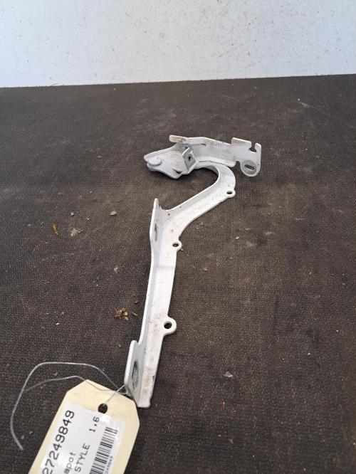 Image Charniere de capot - PEUGEOT 2008 1