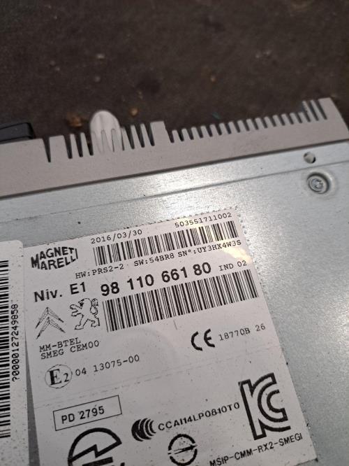 Image Autoradio d'origine - PEUGEOT 2008 1