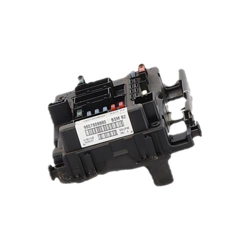 Image Boitier servitude moteur (BSM) - PEUGEOT 206