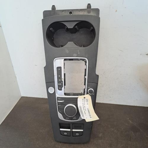 Image Console central (interieur plastique) - AUDI A3 3