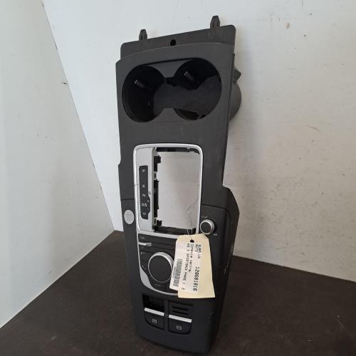 Image Console central (interieur plastique) - AUDI A3 3