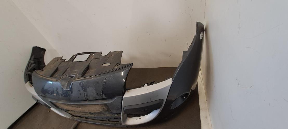 Image Pare choc avant - RENAULT MEGANE 3