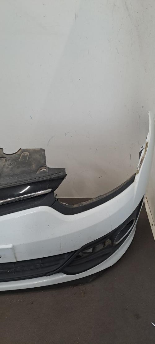 Image Pare choc avant - RENAULT MEGANE 3