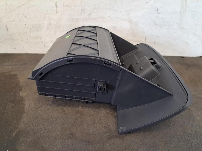 Image Boite a gants - RENAULT CLIO 4