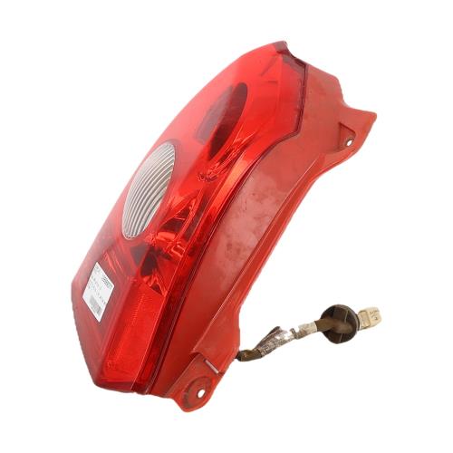 Image Feu arriere principal gauche (feux) - SUZUKI ALTO 3