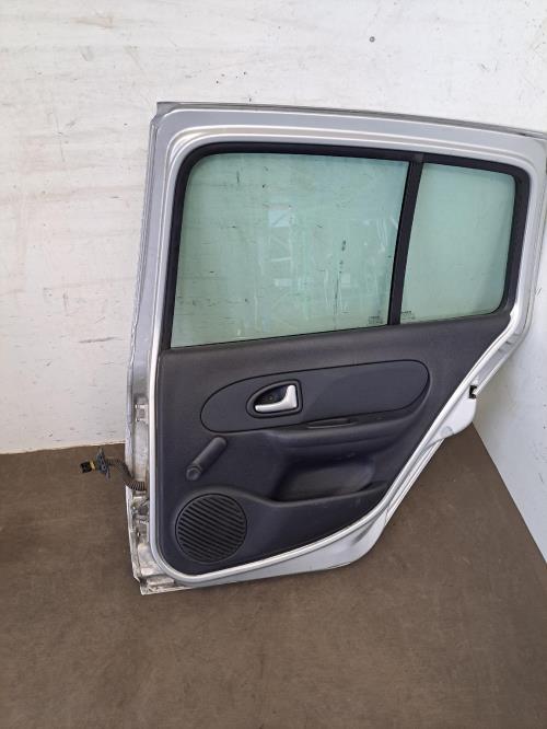 Image Porte arriere droit - RENAULT CLIO 2