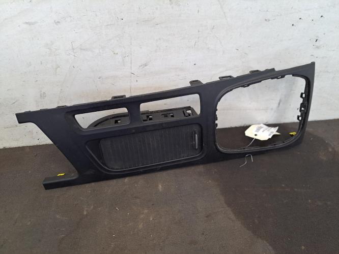 Image Console central (interieur plastique) - RENAULT MEGANE 4