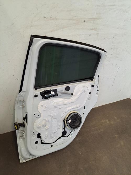 Image Porte arriere droit - PEUGEOT 208 1