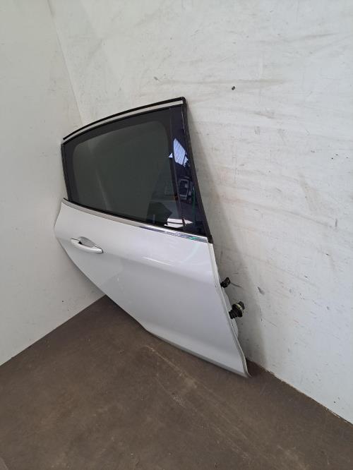 Image Porte arriere droit - PEUGEOT 208 1