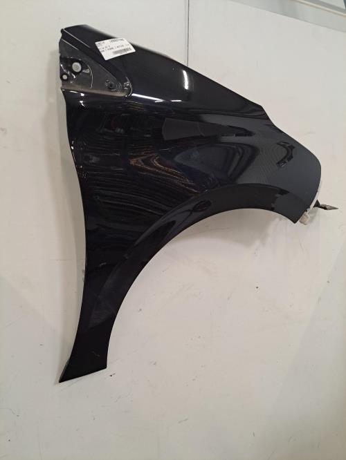 Image Aile avant droit - PEUGEOT 208 1