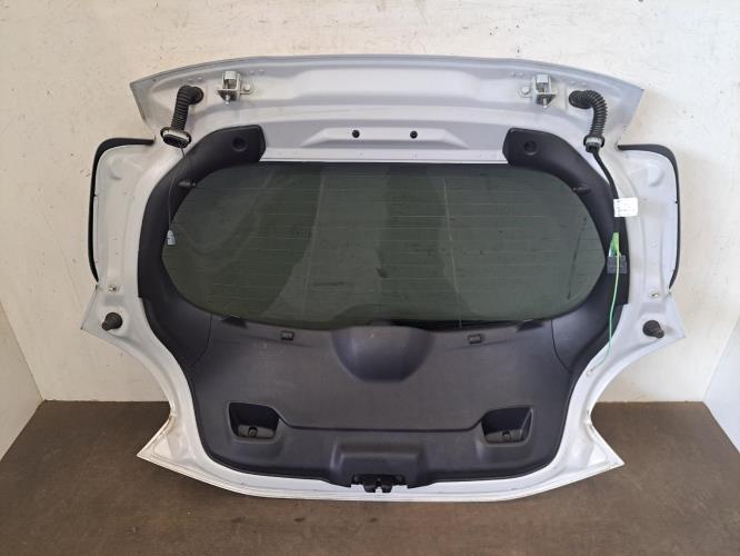 Image Malle/Hayon arriere - PEUGEOT 208 1