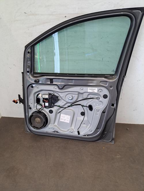 Image Porte avant droit - VOLKSWAGEN TOURAN 1