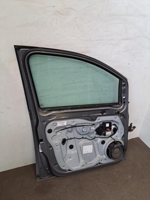Image Porte avant gauche - VOLKSWAGEN TOURAN 1