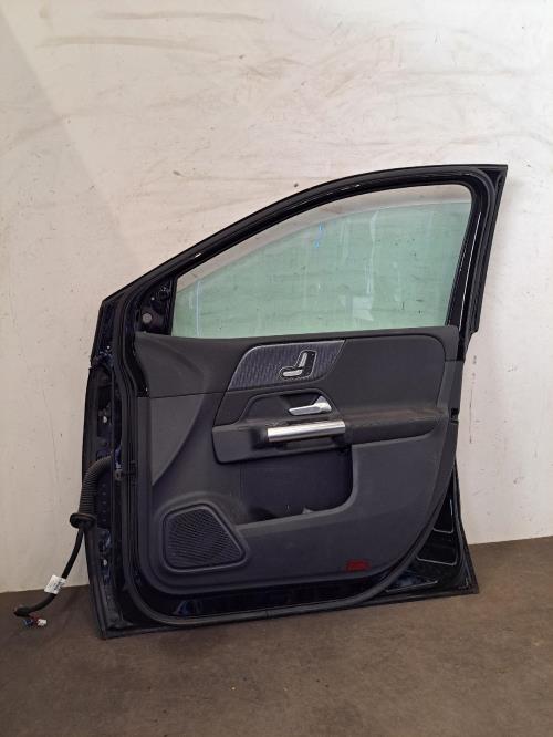Image Porte avant droit - MERCEDES CLASSE B 247